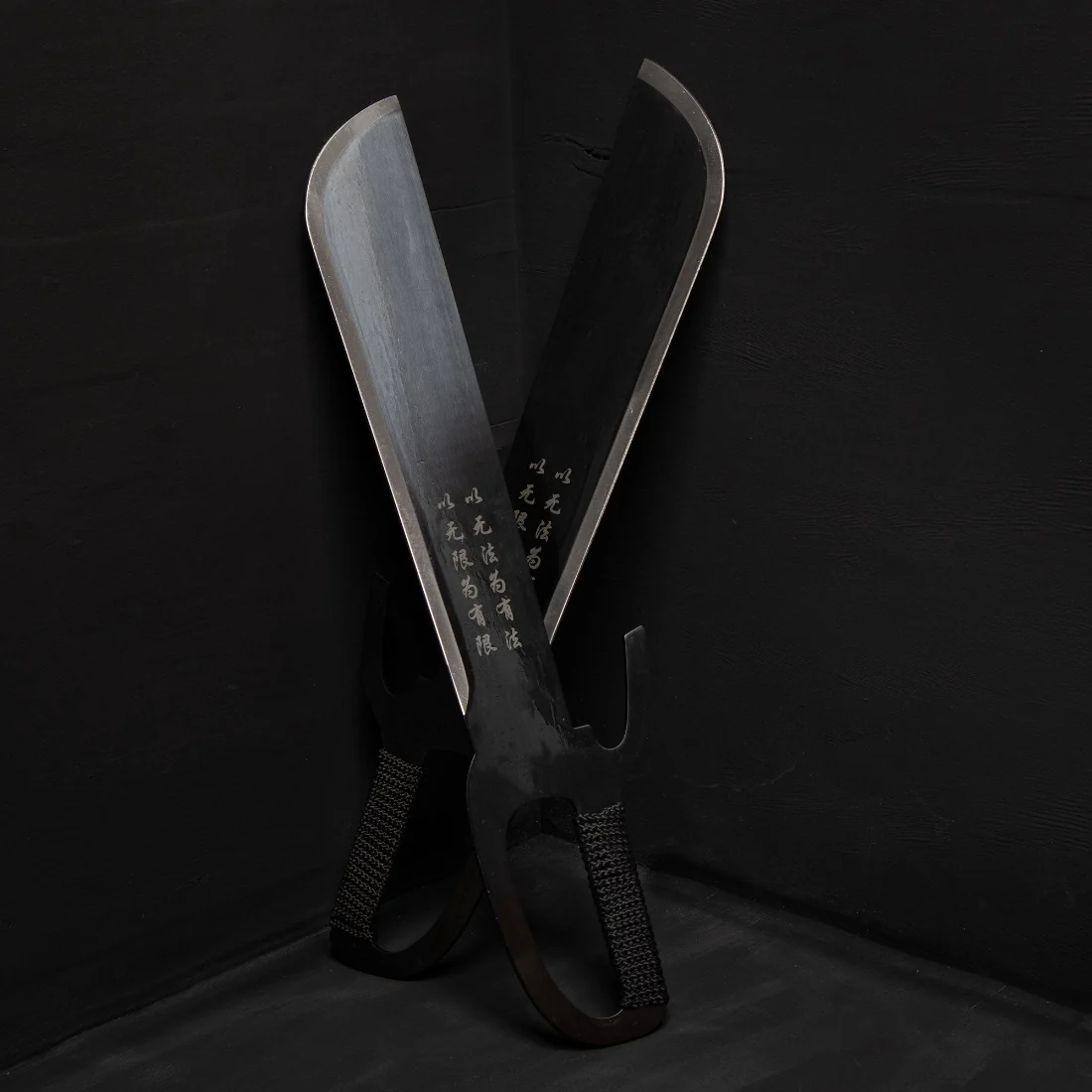 Butterfly Sword Pair - Image 2