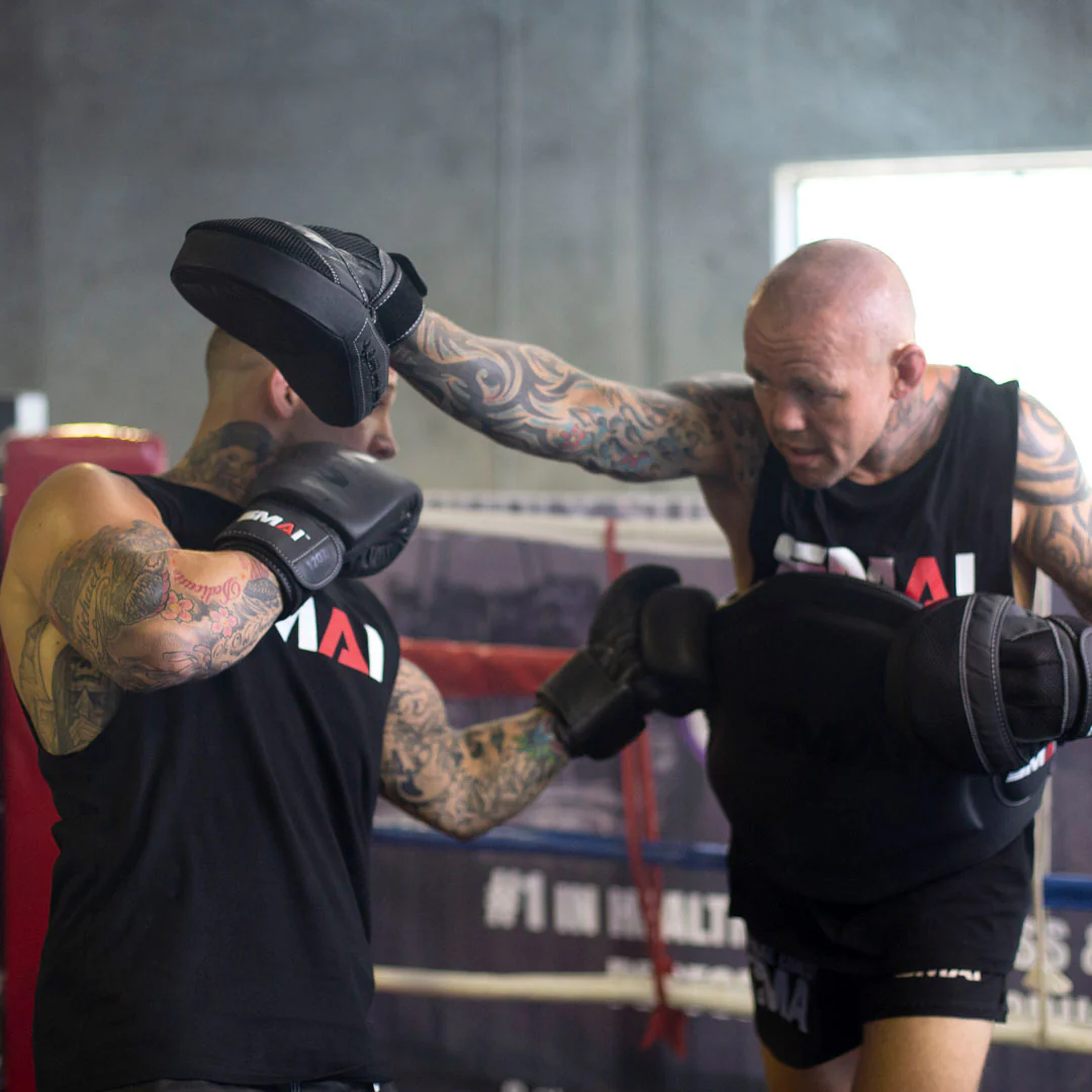 Elite85 Boxing Mitts - Image 5