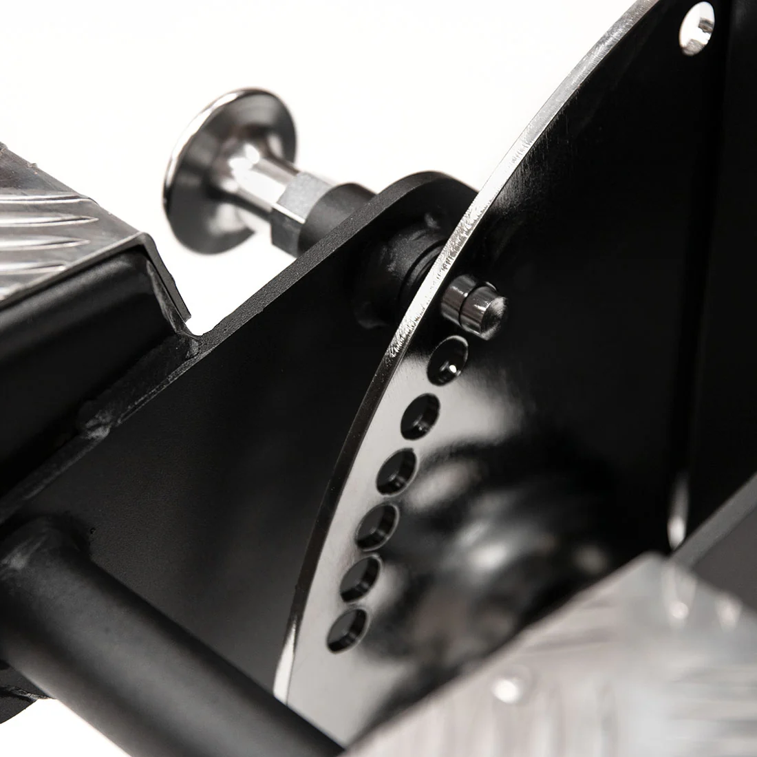 Free Standing Lat Pulldown / Seated Row Combo - Image 15