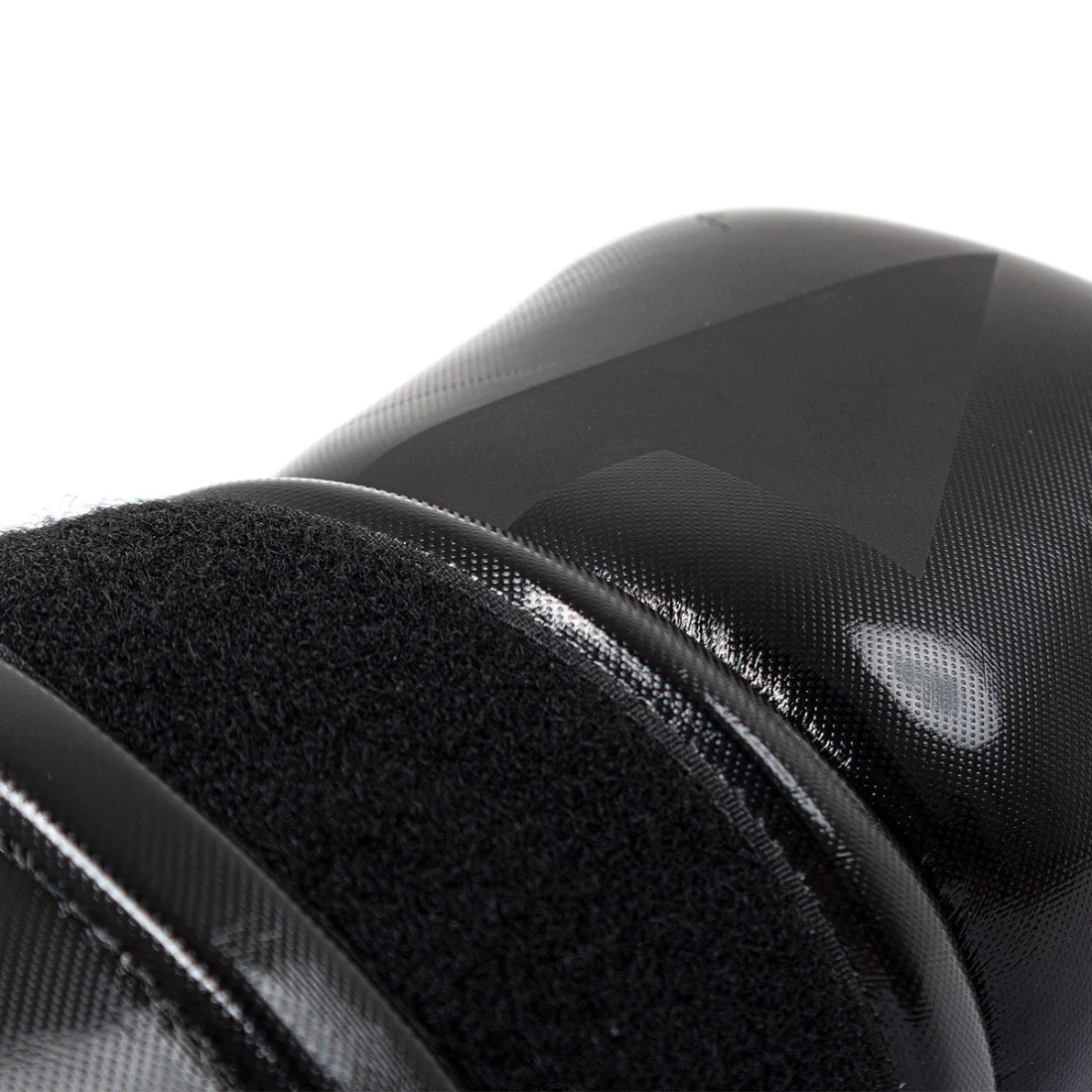 Martial Arts Gloves - Tournament Carbon - Image 11