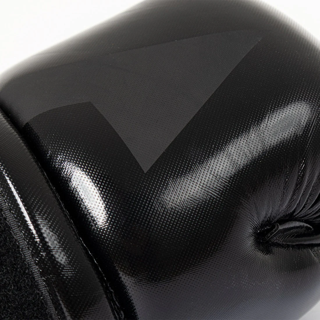 Martial Arts Gloves - Tournament Carbon - Image 13