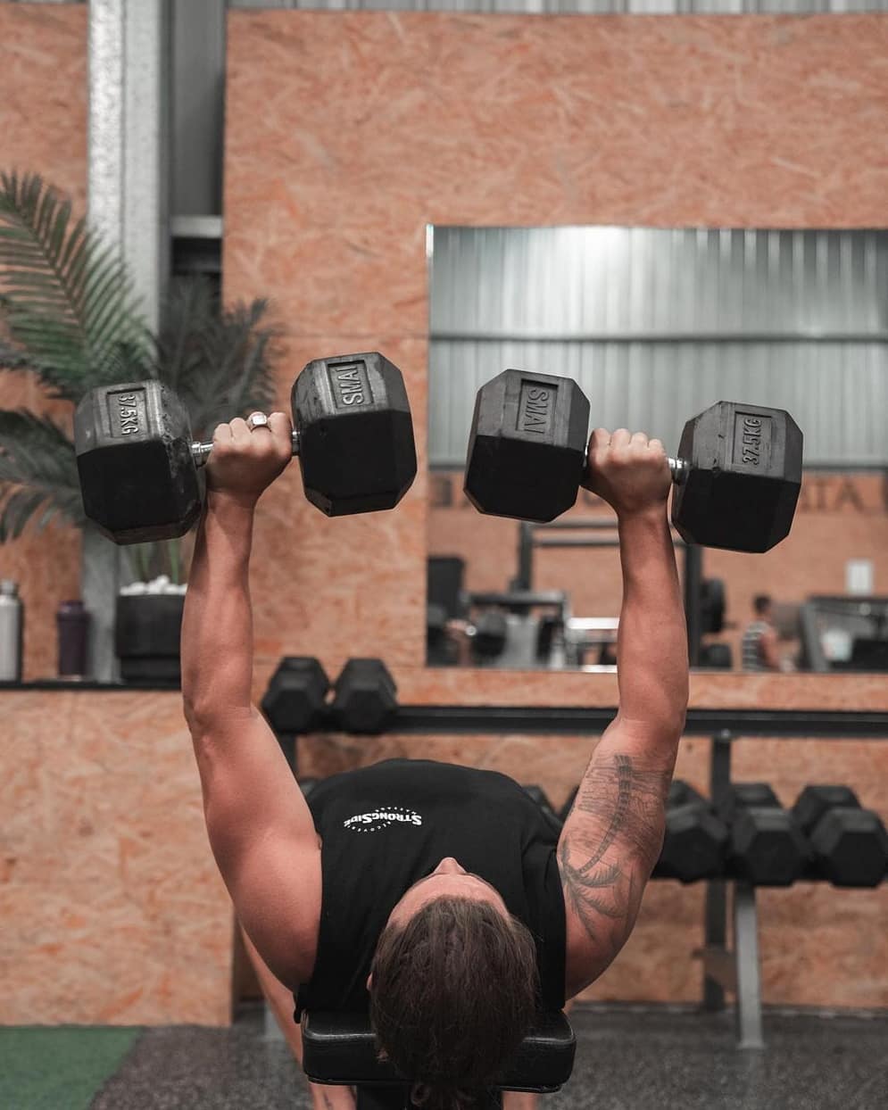 Rubber Hex Dumbbells Classic - Set 42.5kg-50kg Pairs - Image 2