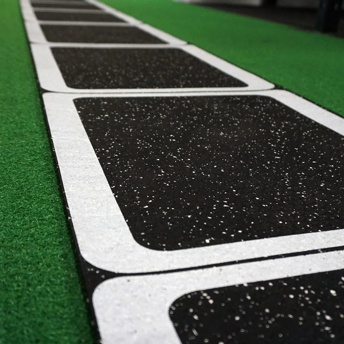 Rubber Rollout Agility Ladder - Image 6